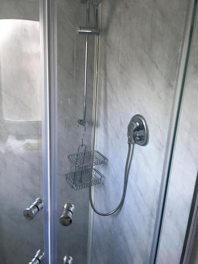 Budget Stay, Shared Guest House, R1 Mount Pleasant Hill Swansea Kültér fotó
